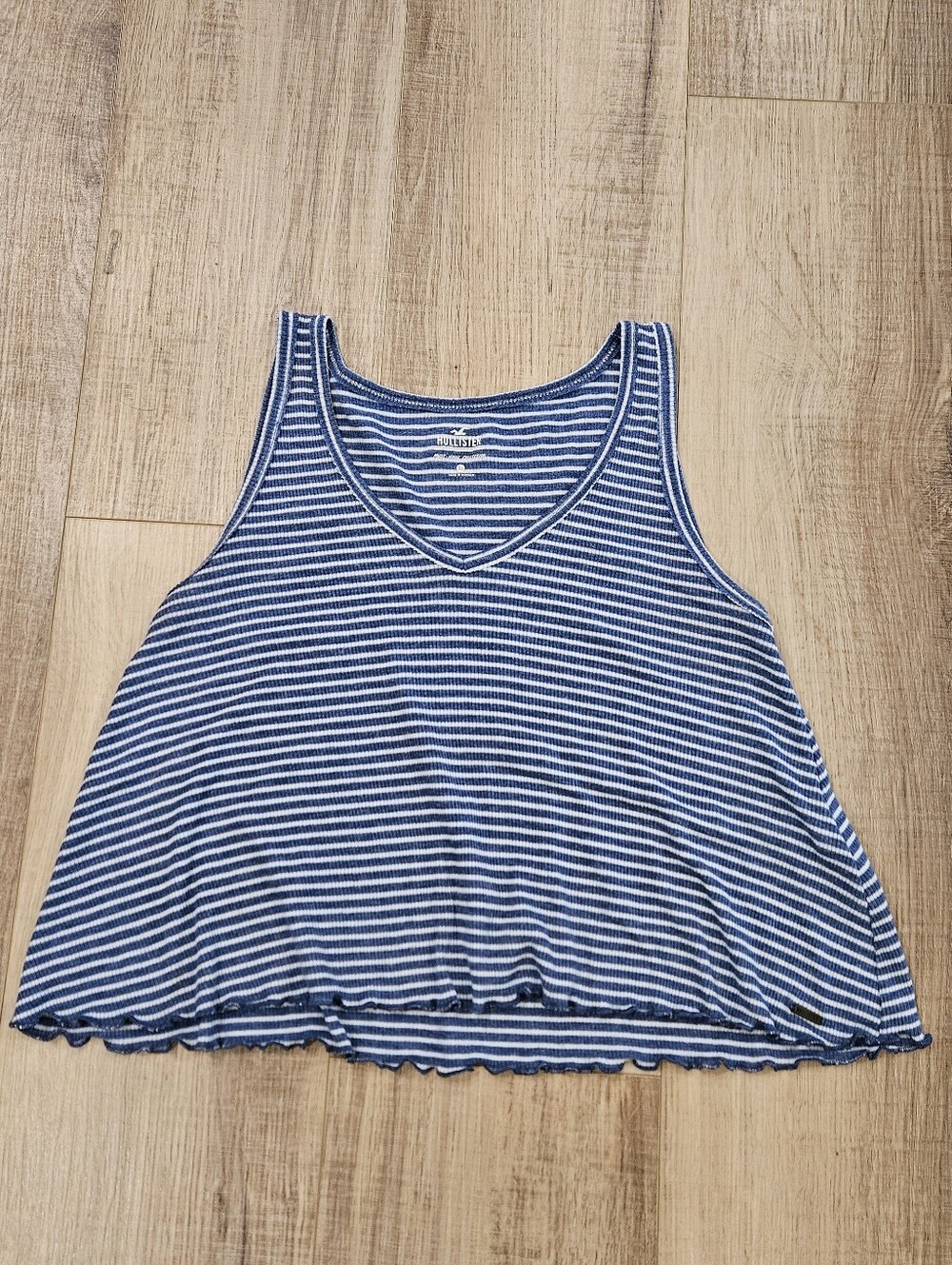 Hollister XS Blue White Striped Ribbed Tank Top Lettuce Hem V Neck Crop